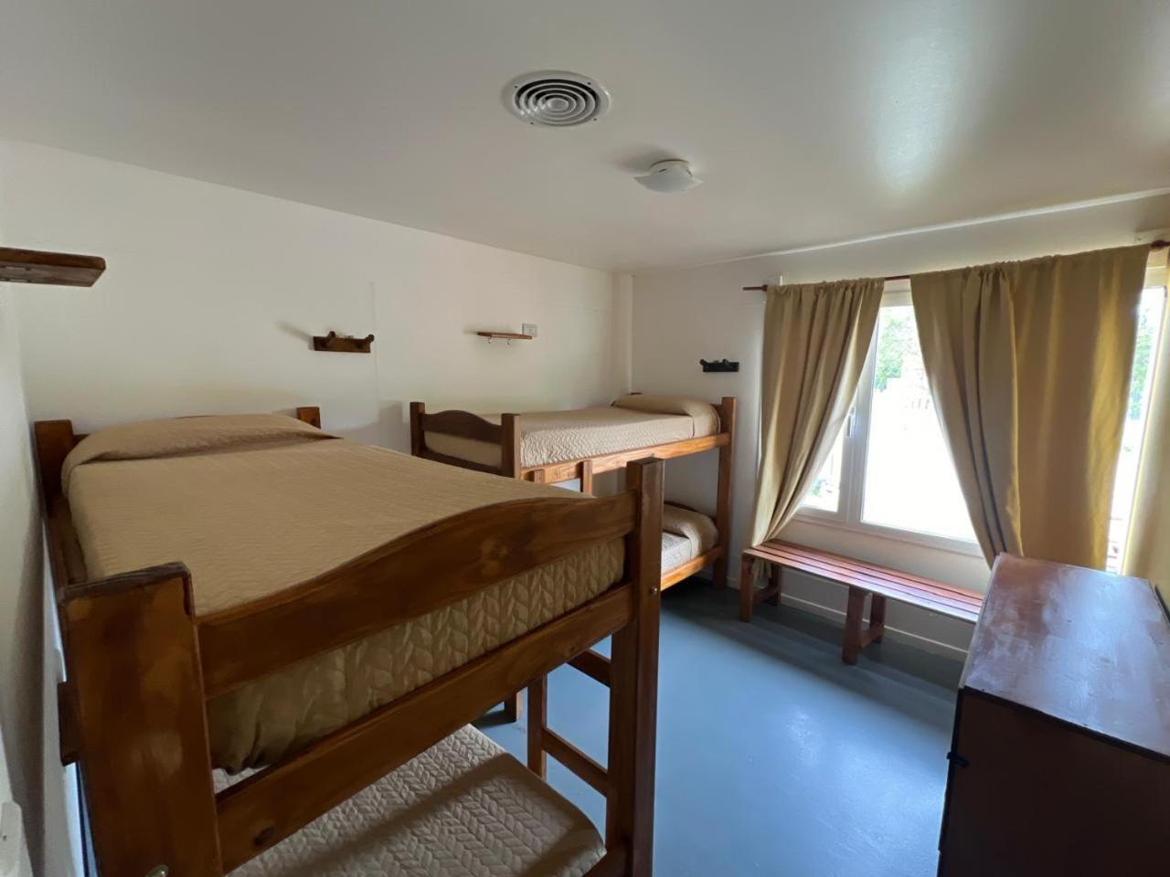 Alma Travelers Hostel El Chalten Kültér fotó