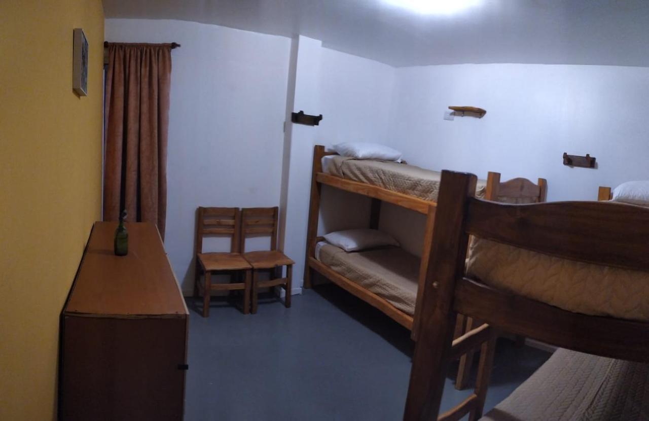 Alma Travelers Hostel El Chalten Kültér fotó